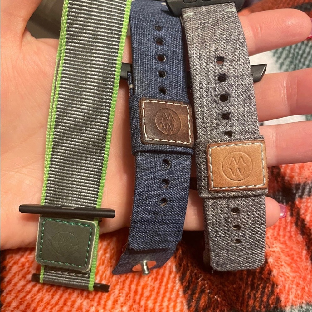 Monowear Apple Watch bands 44mm lot of 3